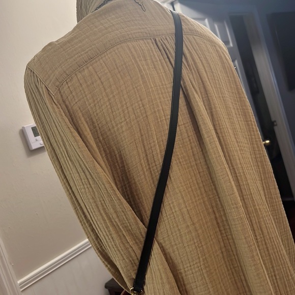 Clare V Delphine Bag with leather grommets and black leather strap. - Picture 5 of 16